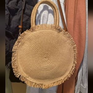 Cute round purse with handles for beach
